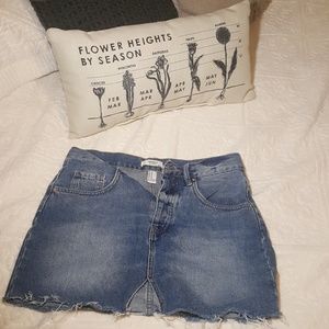 Denim skirt